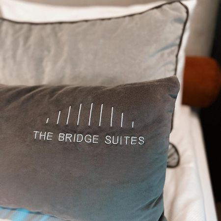 The Bridge Suites Hotel Krakow Exterior photo
